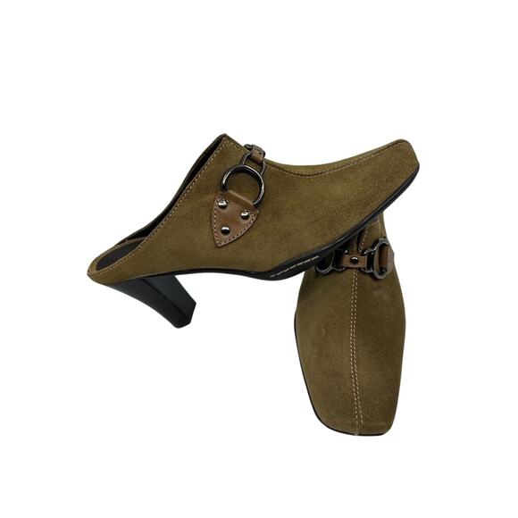Aerosoles Cinch Worm Brown Suede Mules Women's Size 7.5M Slides Clogs Buckles - Picture 2 of 8